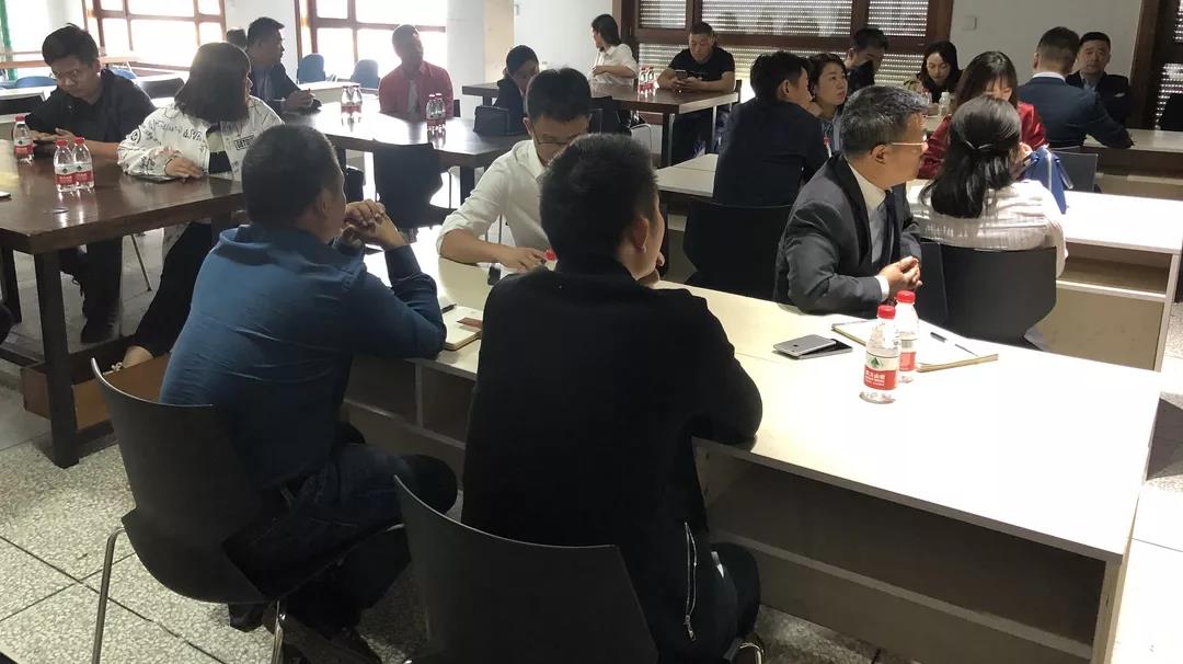 “瑞明雙十一，購(gòu)窗工廠季”全國(guó)經(jīng)銷商啟動(dòng)會(huì)圓滿結(jié)束！